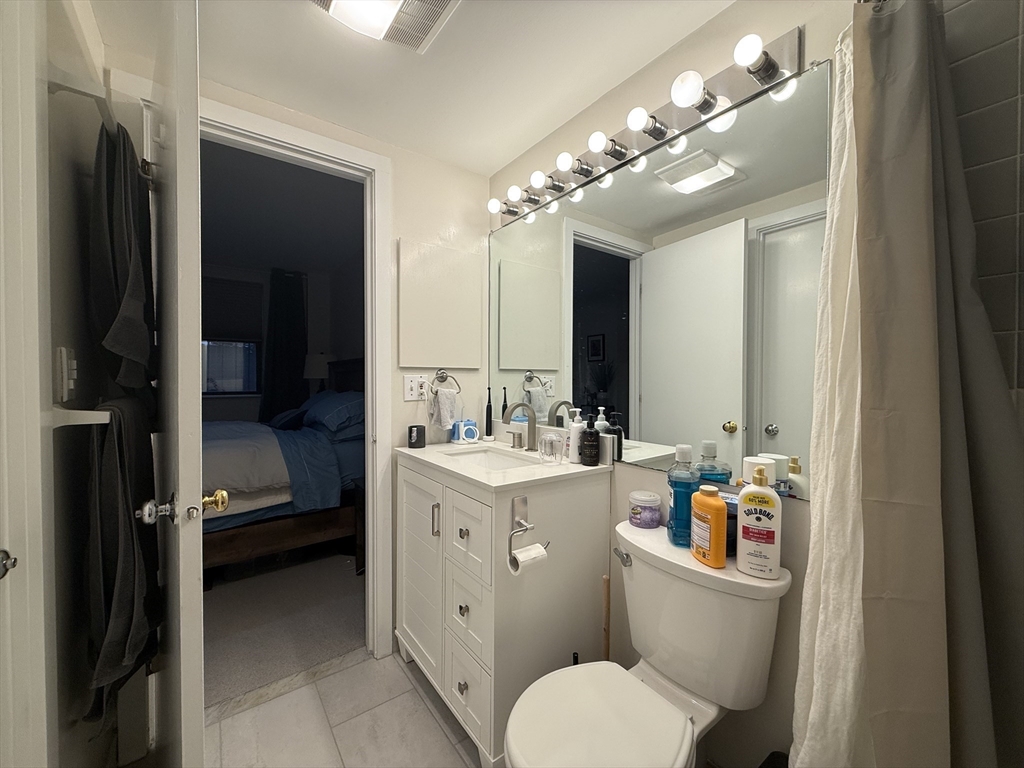 18-20 E Springfield Street # 1