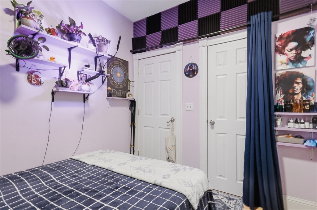 26 Chestnut Ave # 1