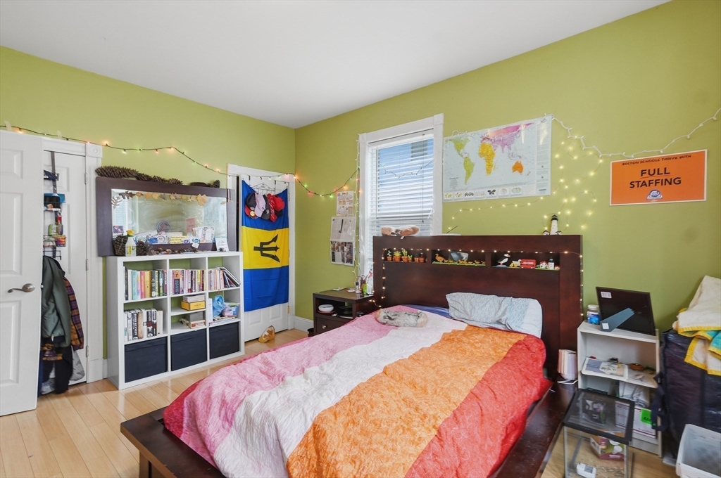 26 Chestnut Ave # 1