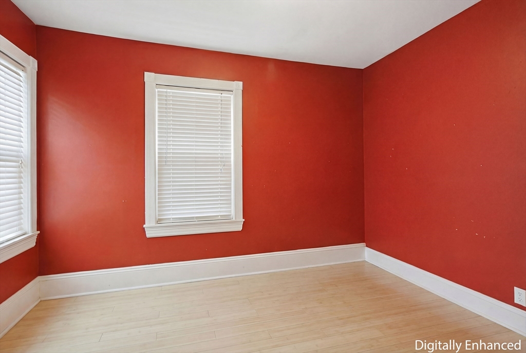 26 Chestnut Ave # 1