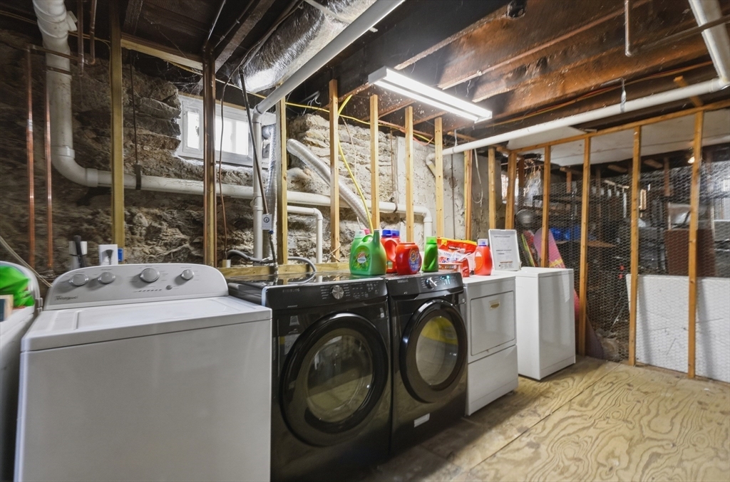 26 Chestnut Ave # 1