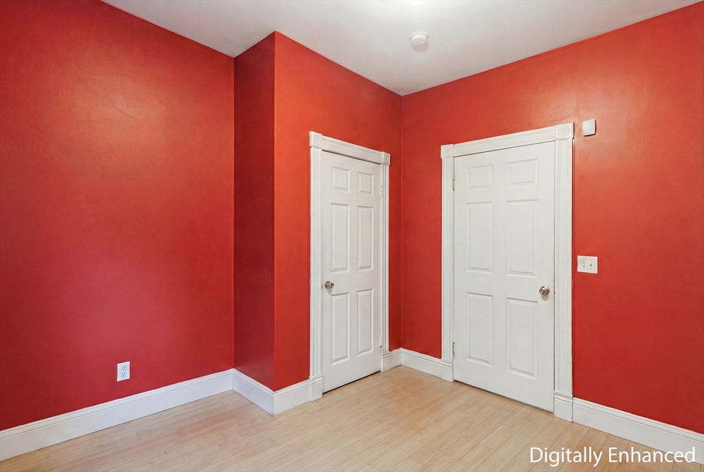 26 Chestnut Ave # 1