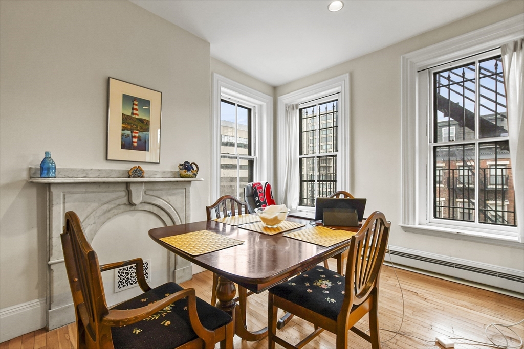 59 E Springfield # 2