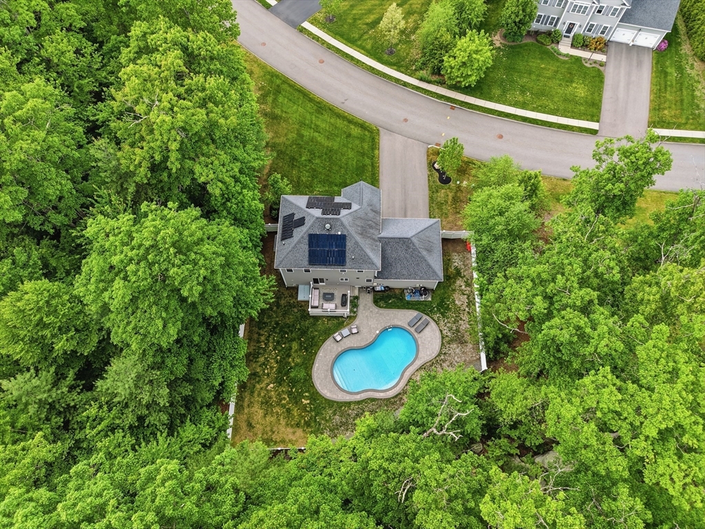 2 Klondike Road