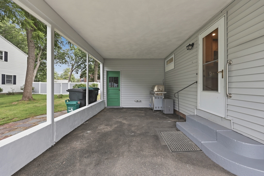 7 Foley Drive
