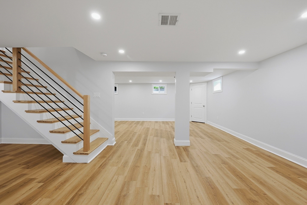 7 Foley Drive