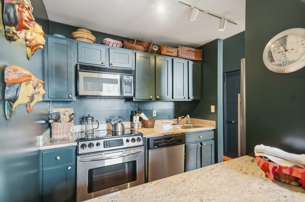 68 Baldwin Street # 43