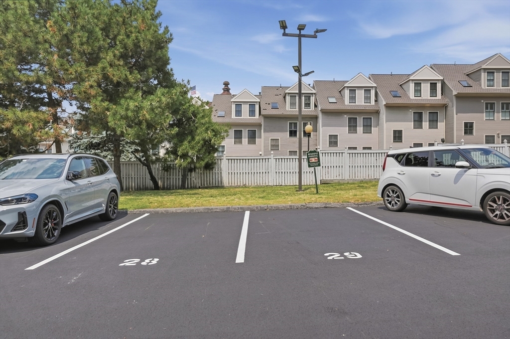68 Baldwin Street # 43