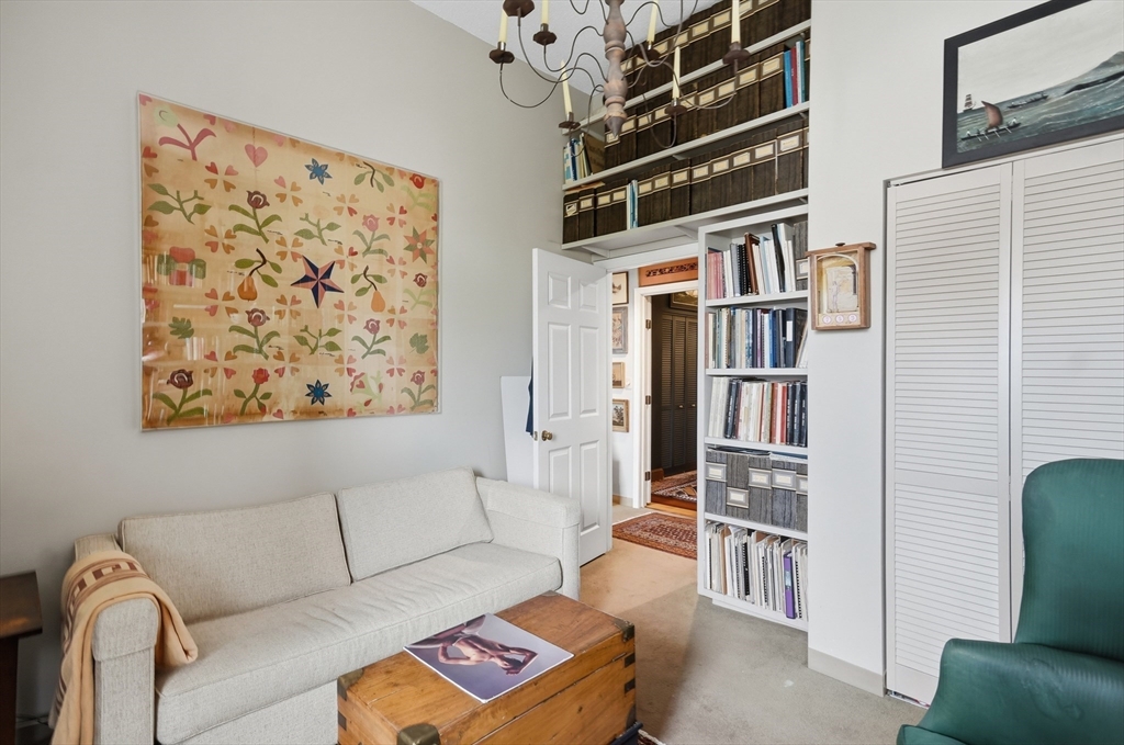 68 Baldwin Street # 43