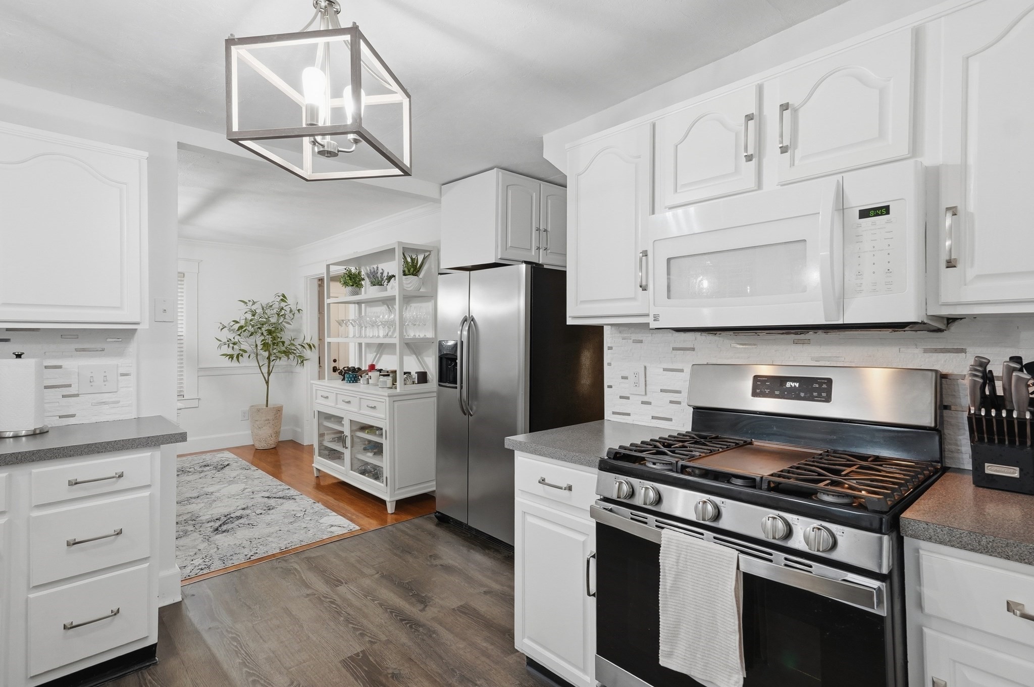 101 Pleasant St