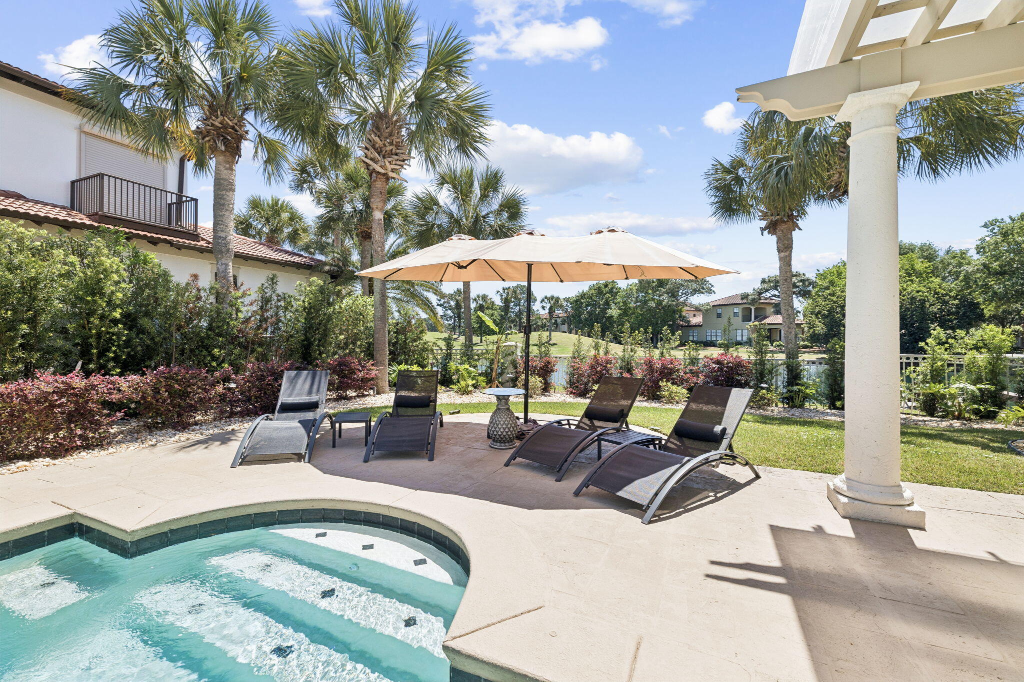 1823 Baytowne Avenue