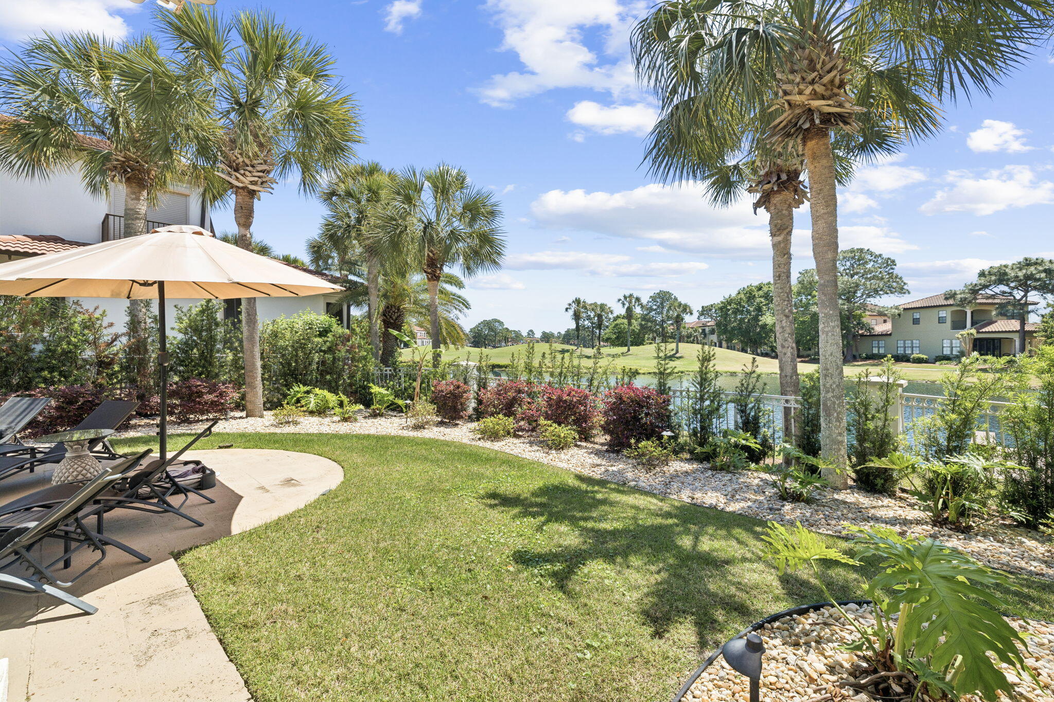 1823 Baytowne Avenue