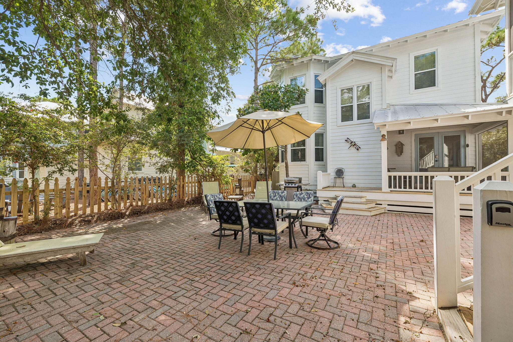 190 Cullman Avenue