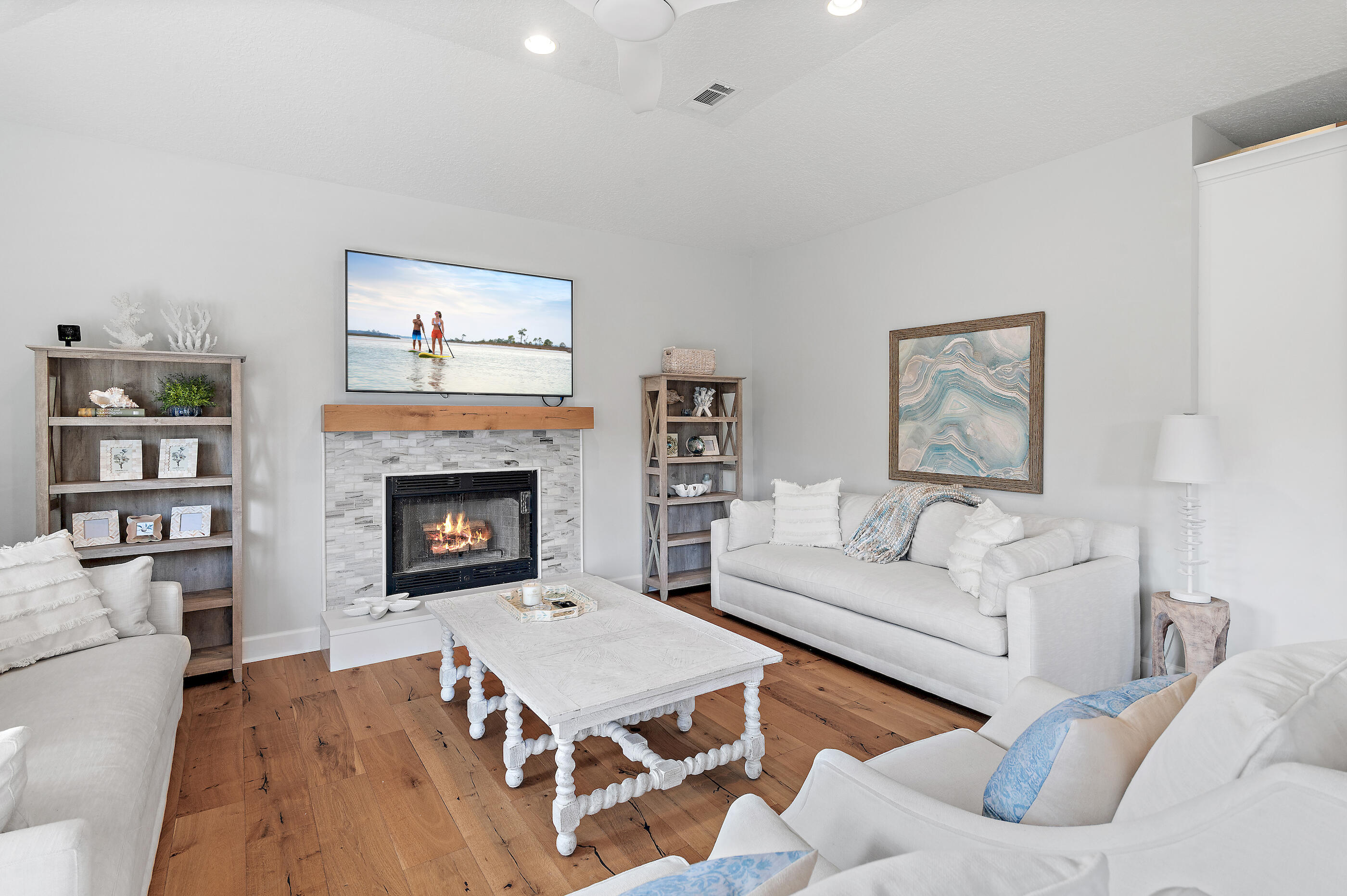 1402 E Baytowne Avenue