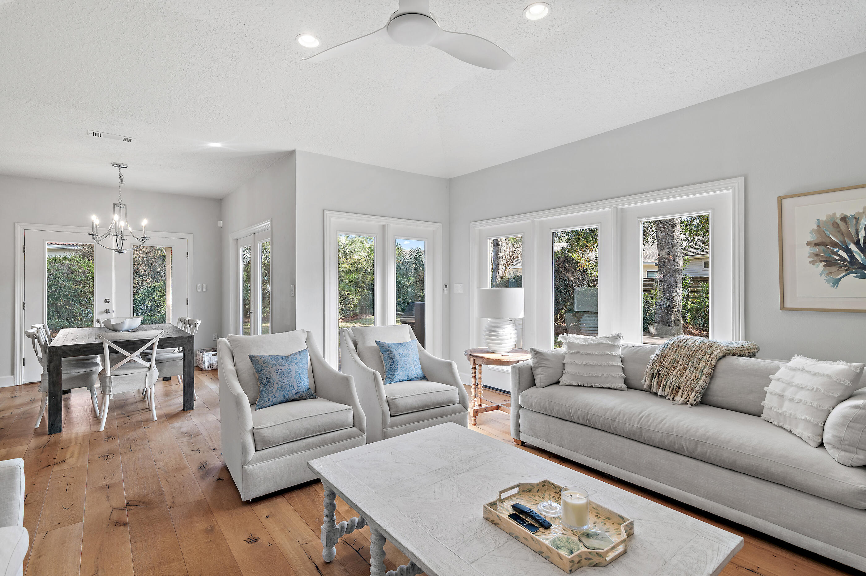 1402 E Baytowne Avenue