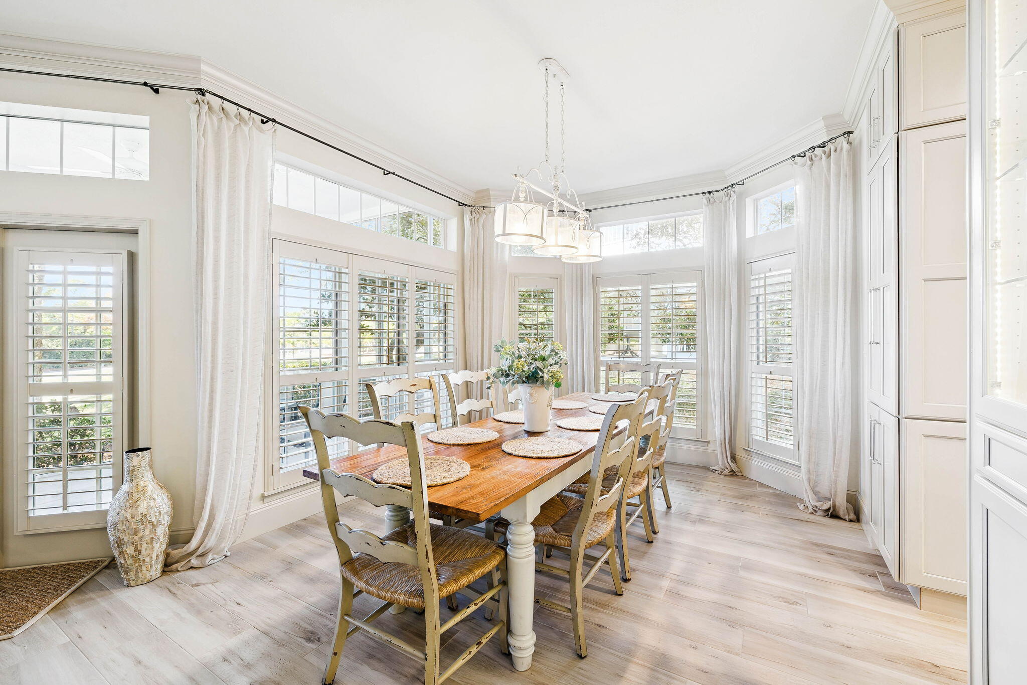 5290 Tivoli Drive 5290