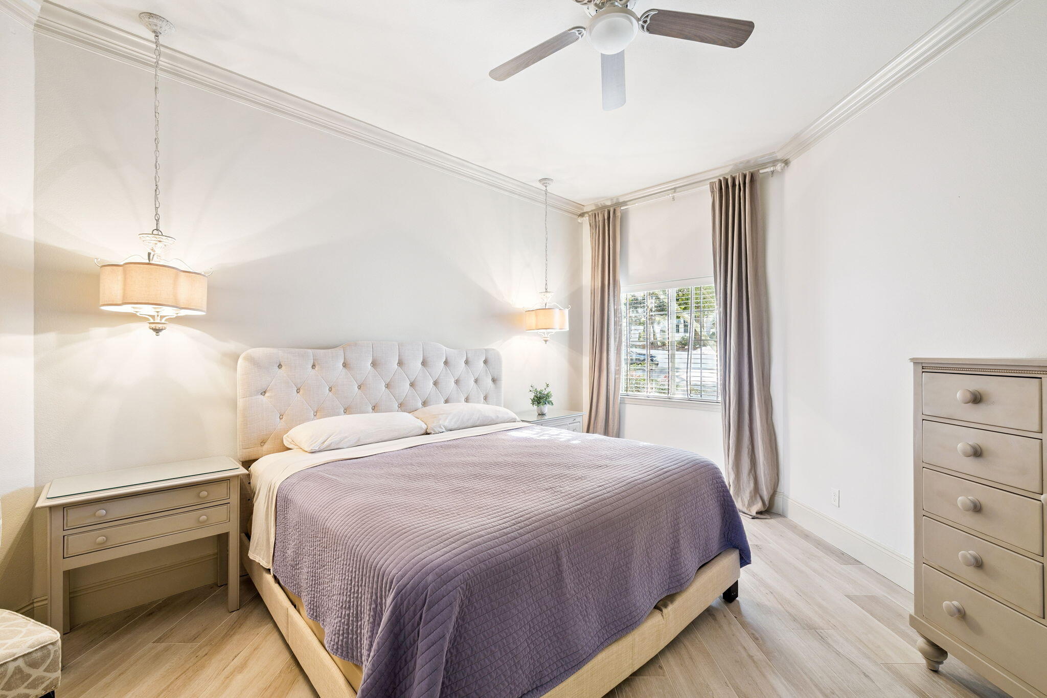 5290 Tivoli Drive 5290