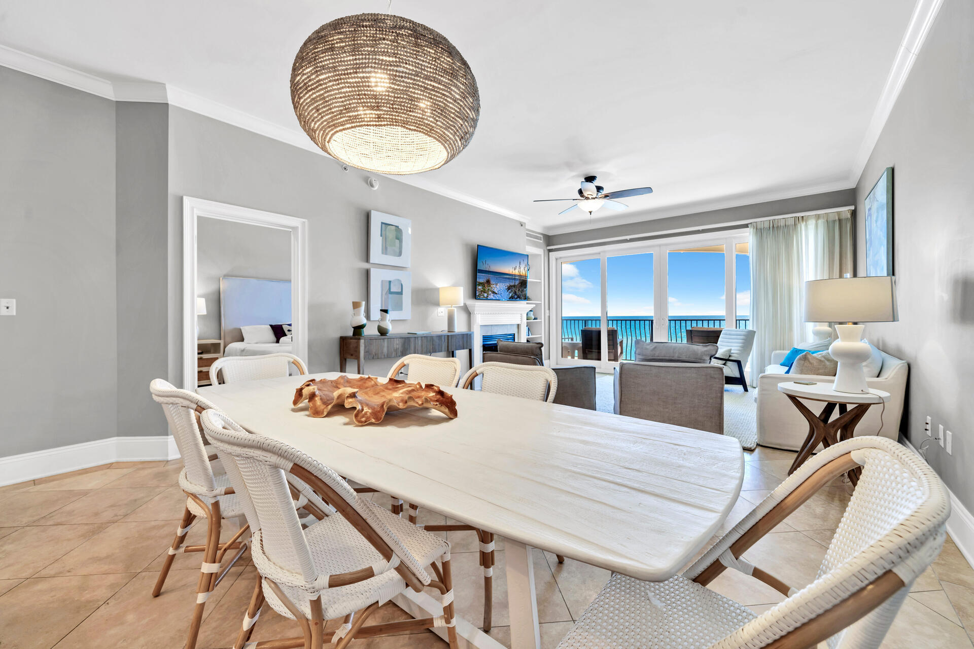 2421 W County Highway 30A UNIT A302