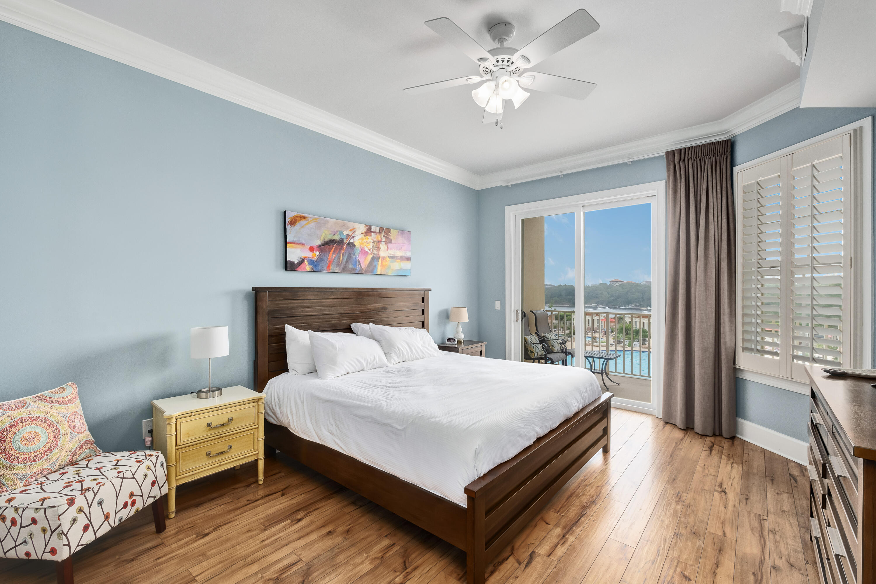 1653 W County Highway 30A UNIT 2114