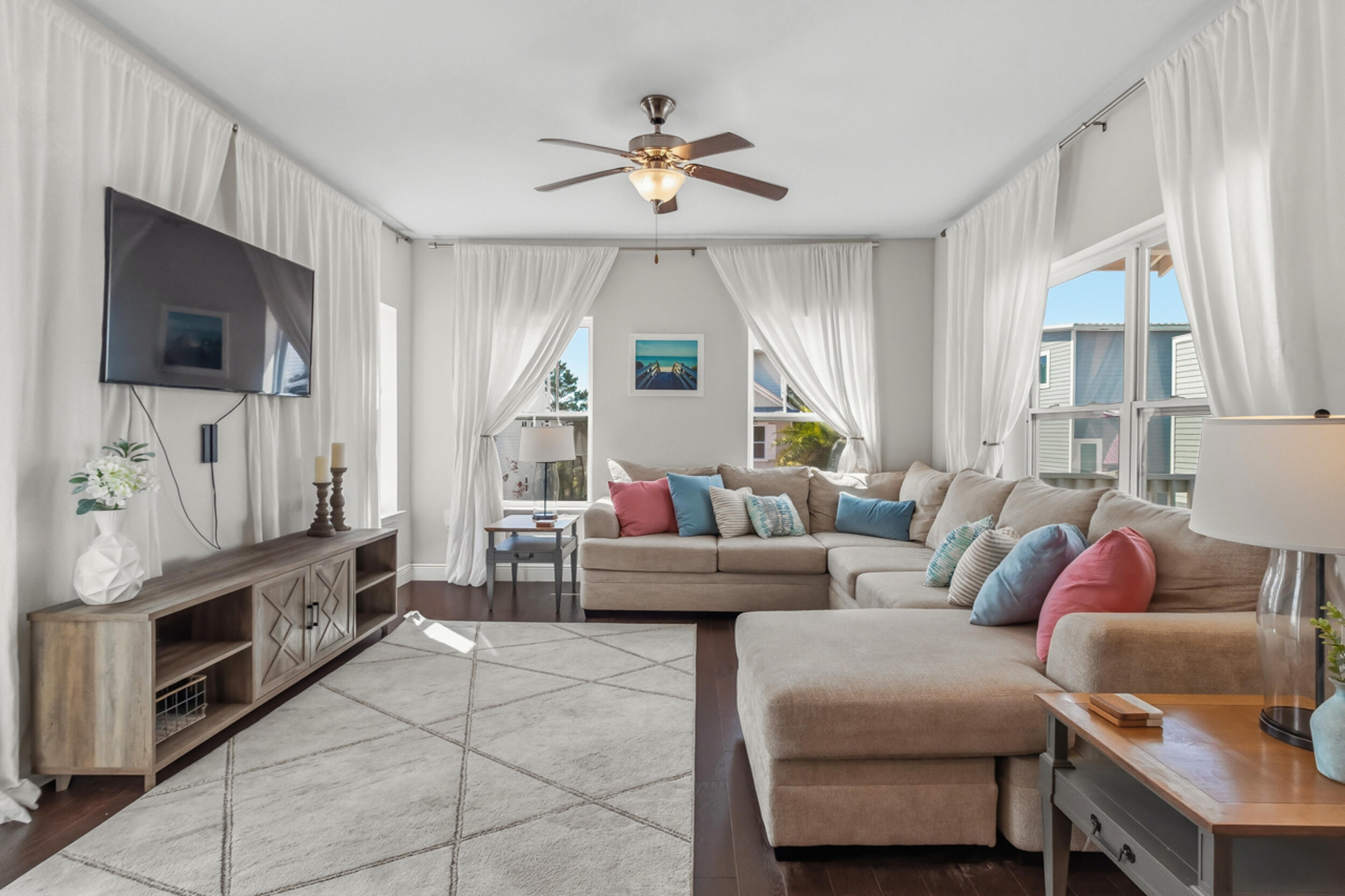 12 Inlet Cove