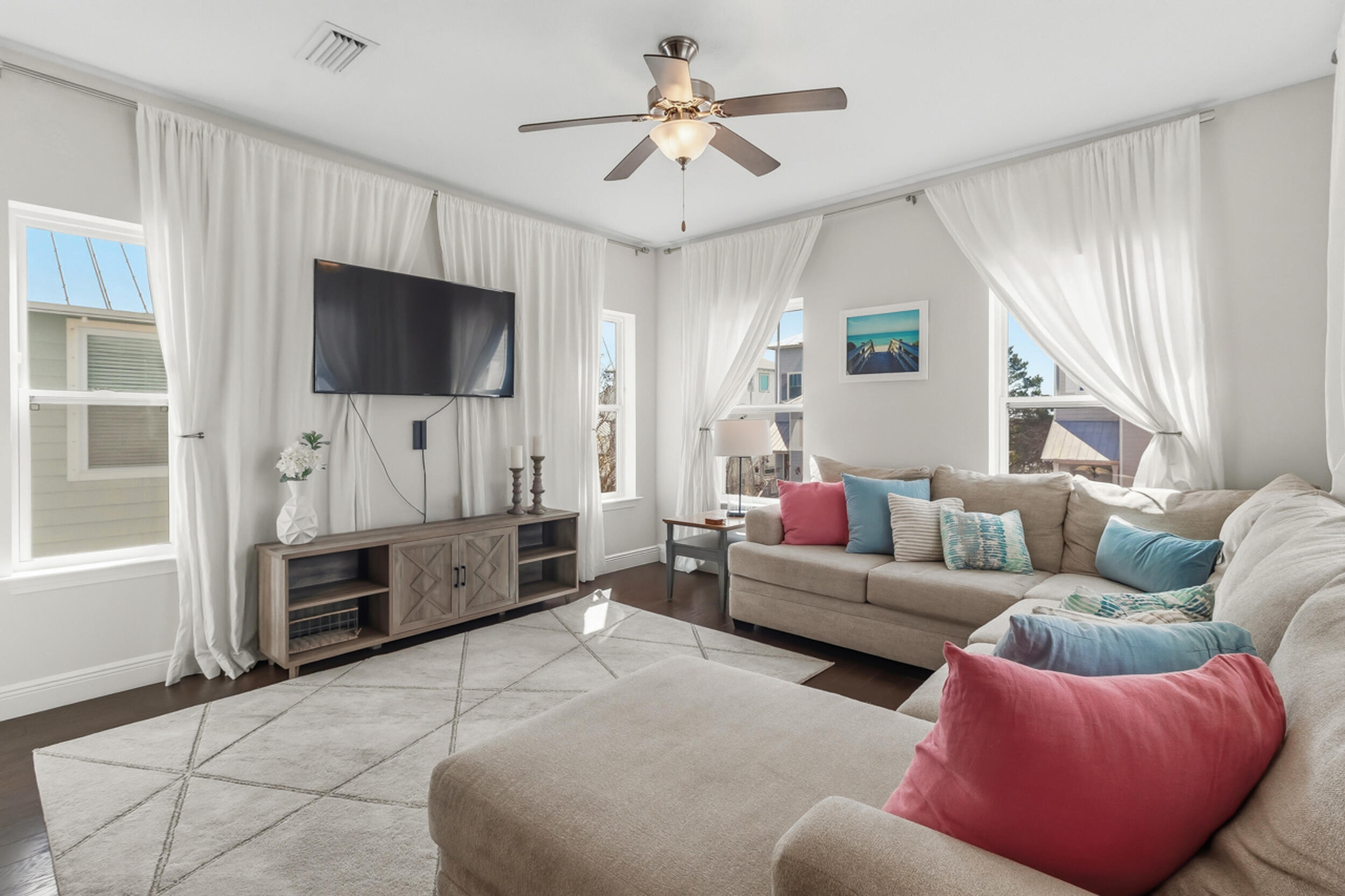 12 Inlet Cove