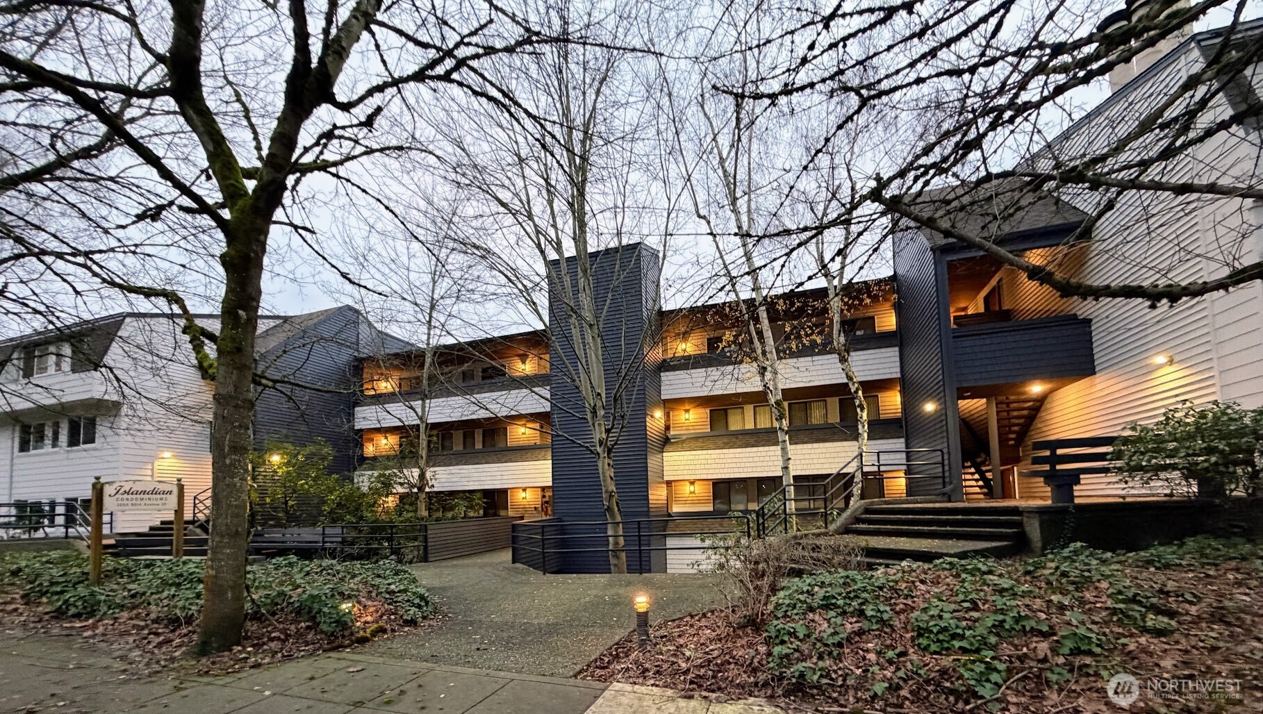 3055 80th Avenue SE Unit: 204