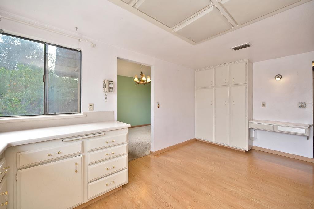 8013 S Copperwood Drive