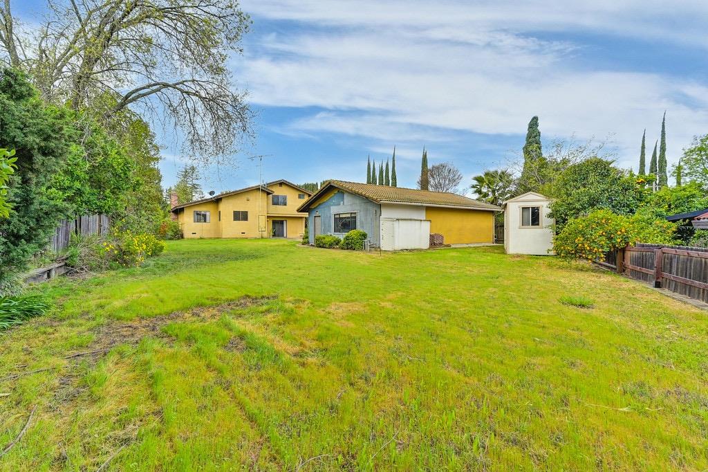 8013 S Copperwood Drive