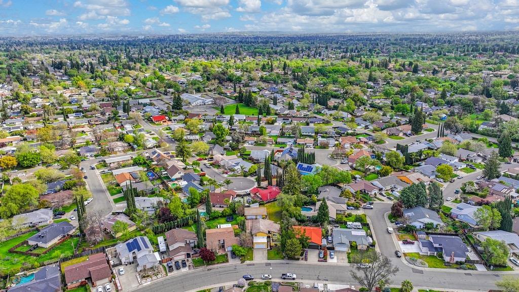 8013 S Copperwood Drive