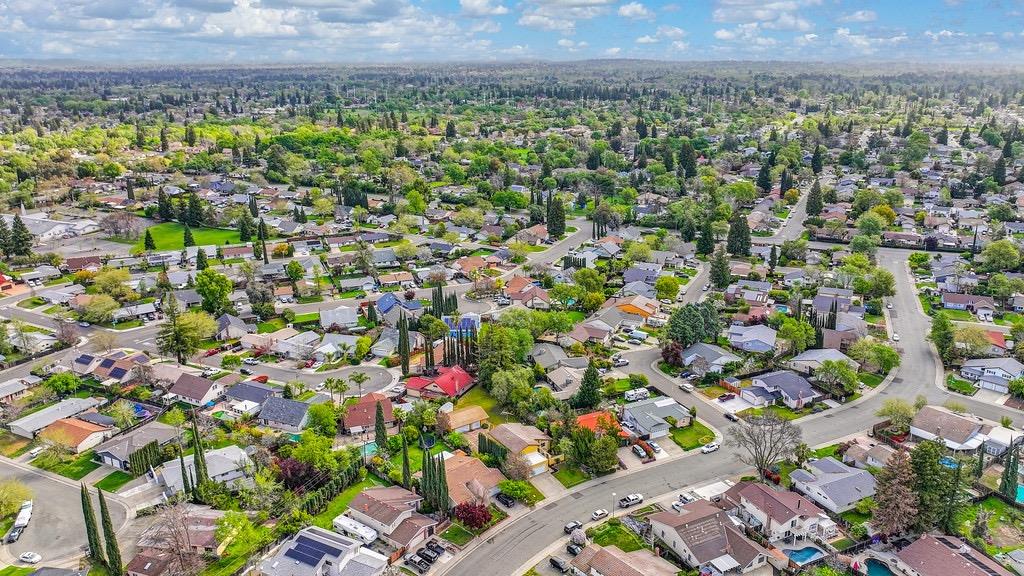 8013 S Copperwood Drive