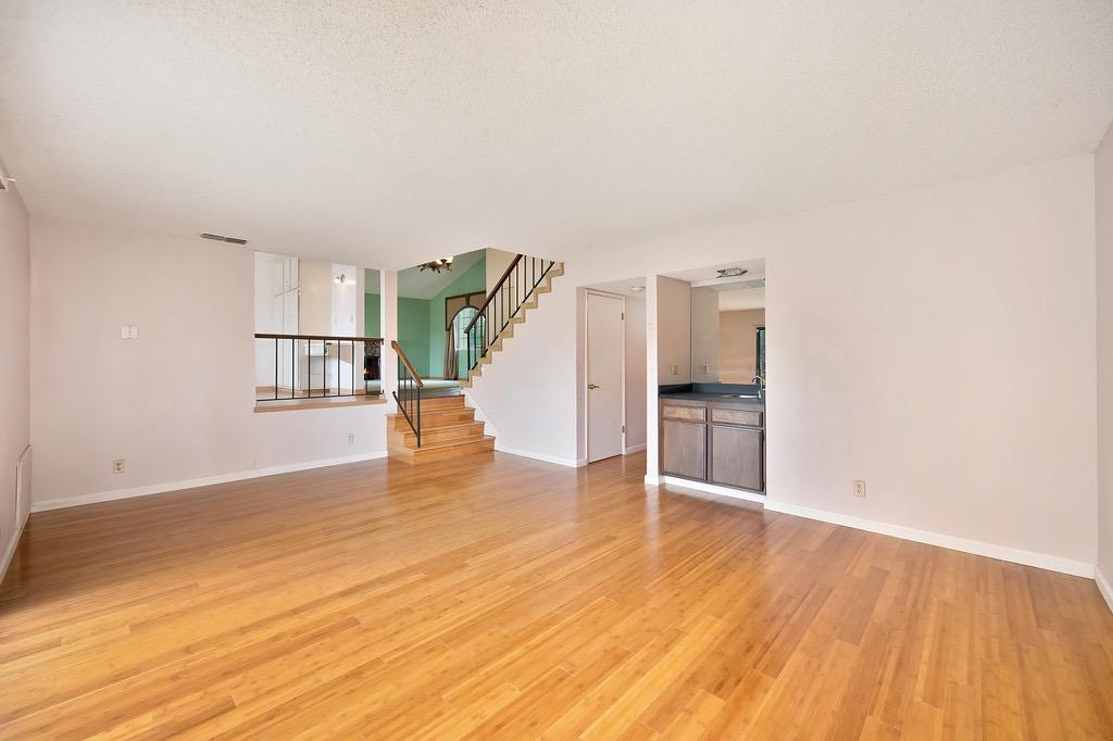 8013 S Copperwood Drive