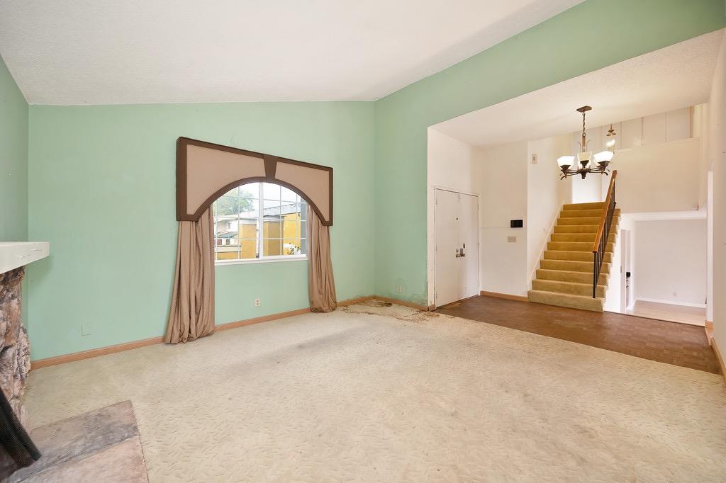 8013 S Copperwood Drive