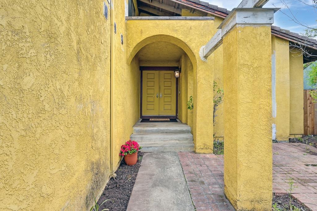 8013 S Copperwood Drive