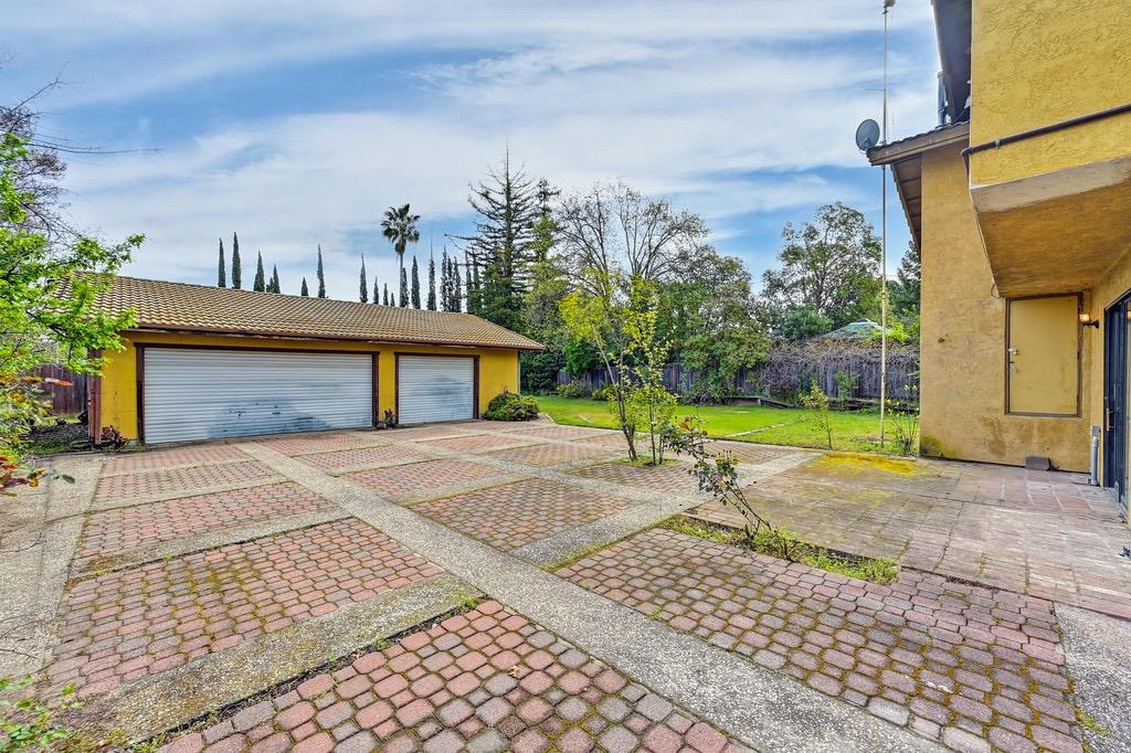 8013 S Copperwood Drive