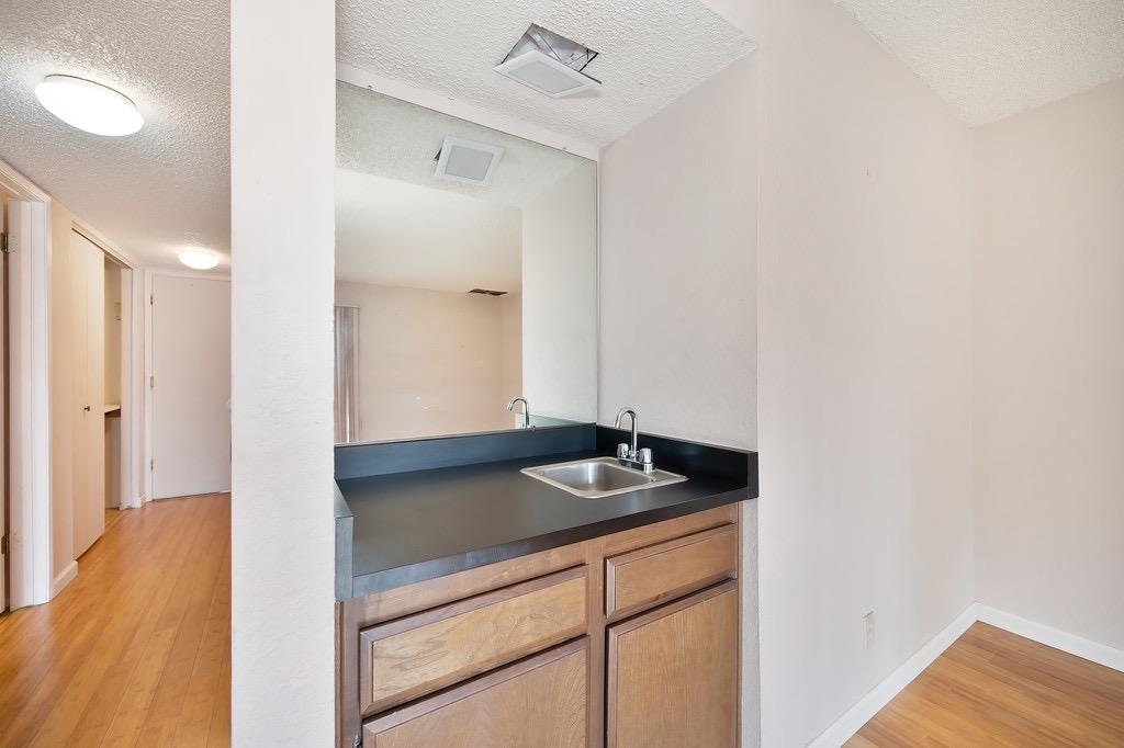 8013 S Copperwood Drive