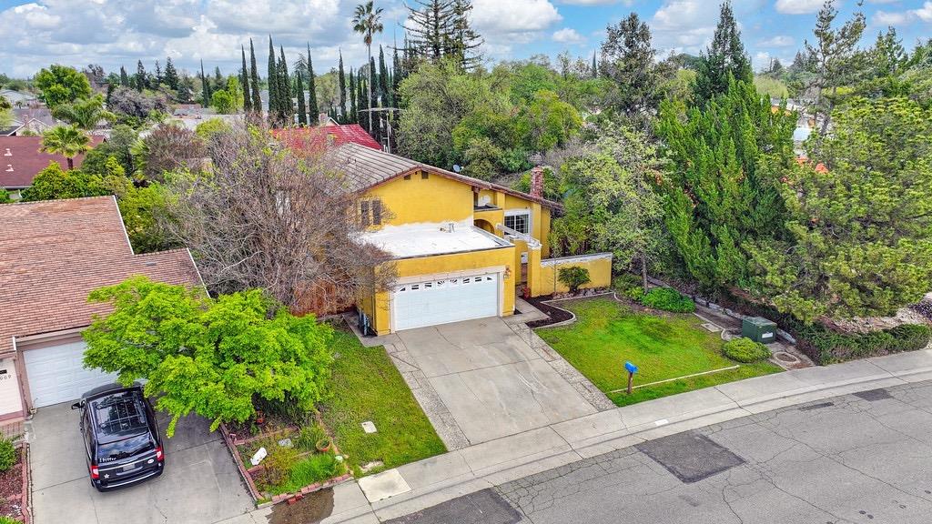 8013 S Copperwood Drive