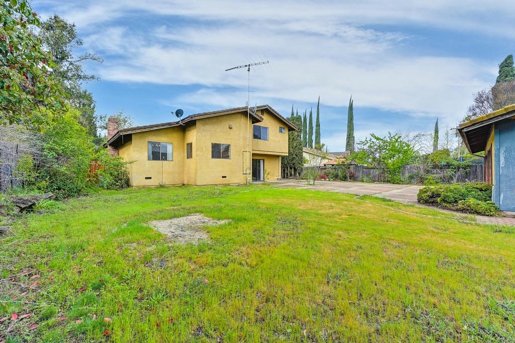 8013 S Copperwood Drive