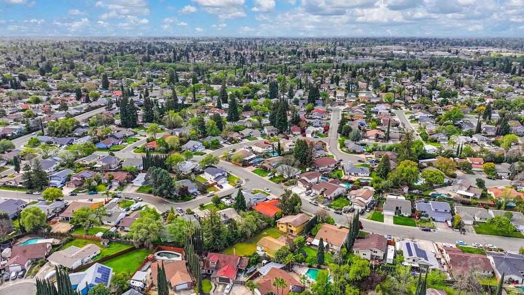 8013 S Copperwood Drive