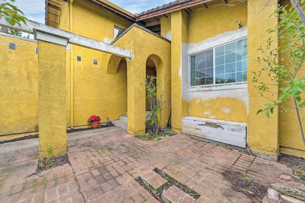 8013 S Copperwood Drive