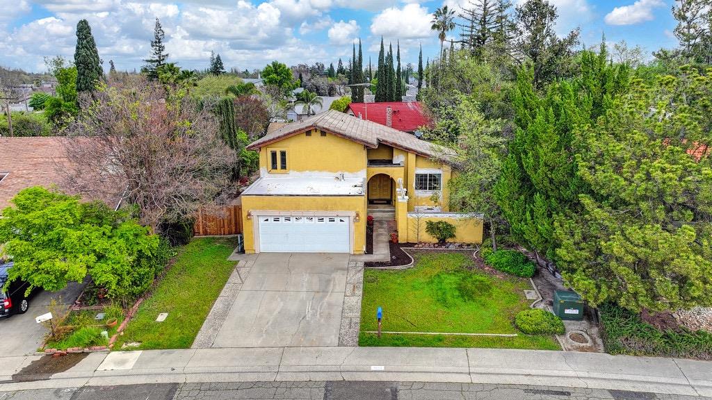 8013 S Copperwood Drive