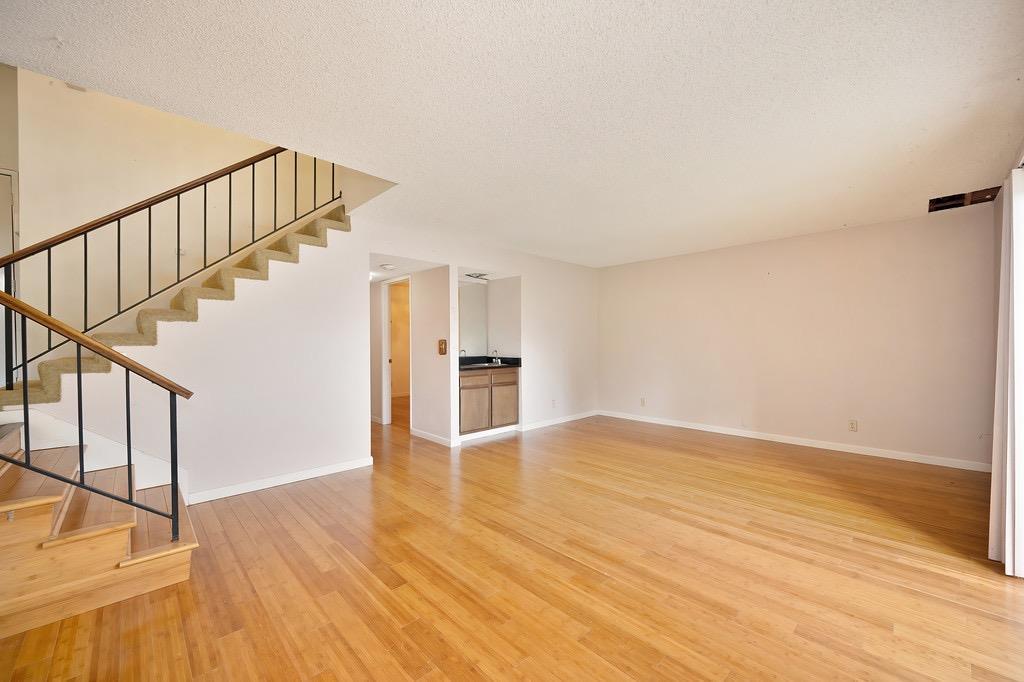 8013 S Copperwood Drive