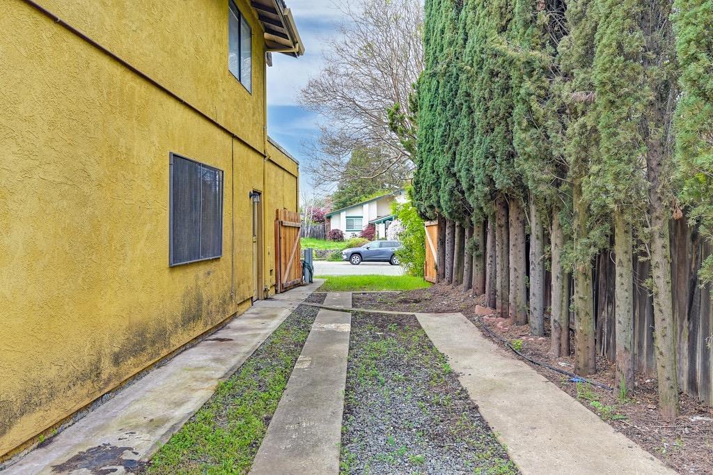 8013 S Copperwood Drive