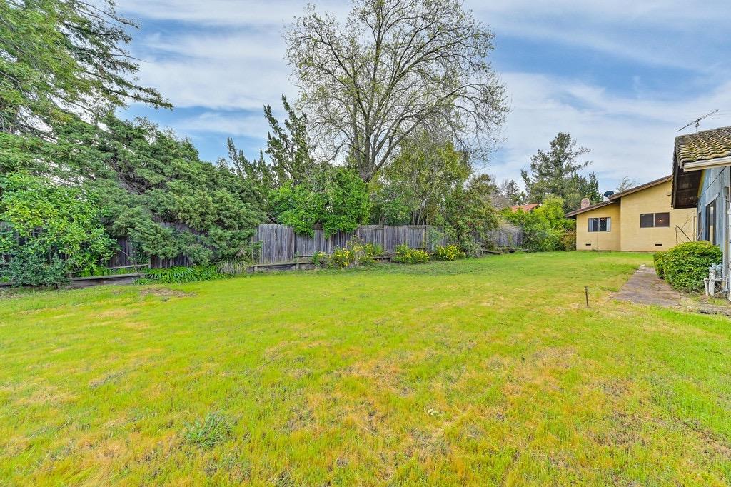 8013 S Copperwood Drive