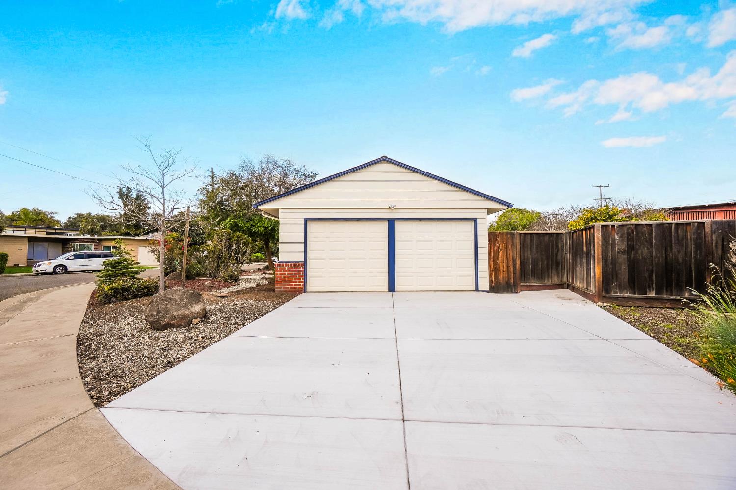 22703 Zaballos Court
