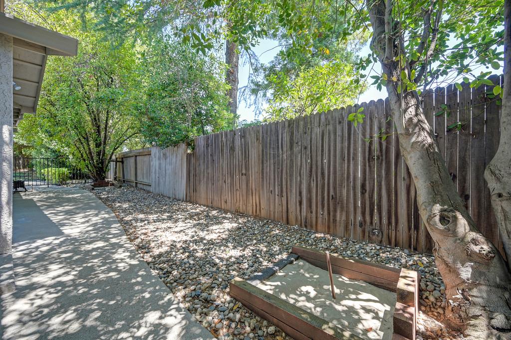 5014 Primrose Drive