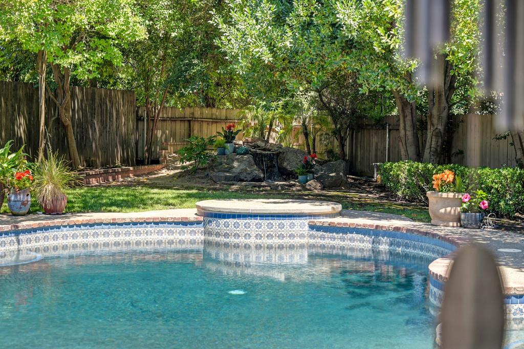 5014 Primrose Drive