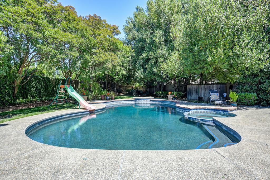 5014 Primrose Drive