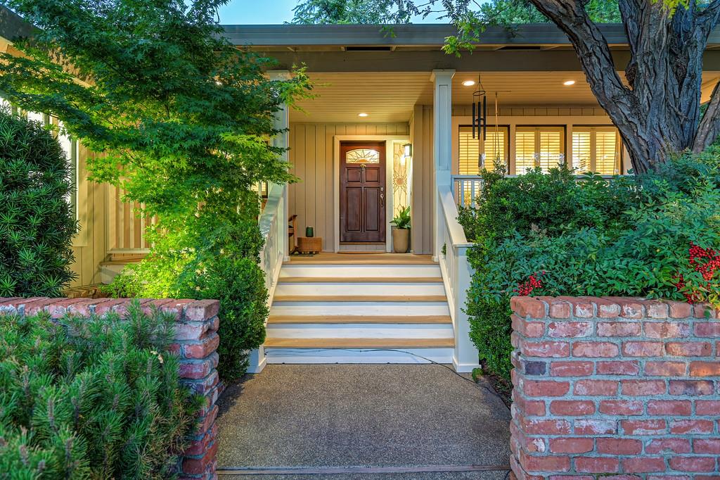 5014 Primrose Drive