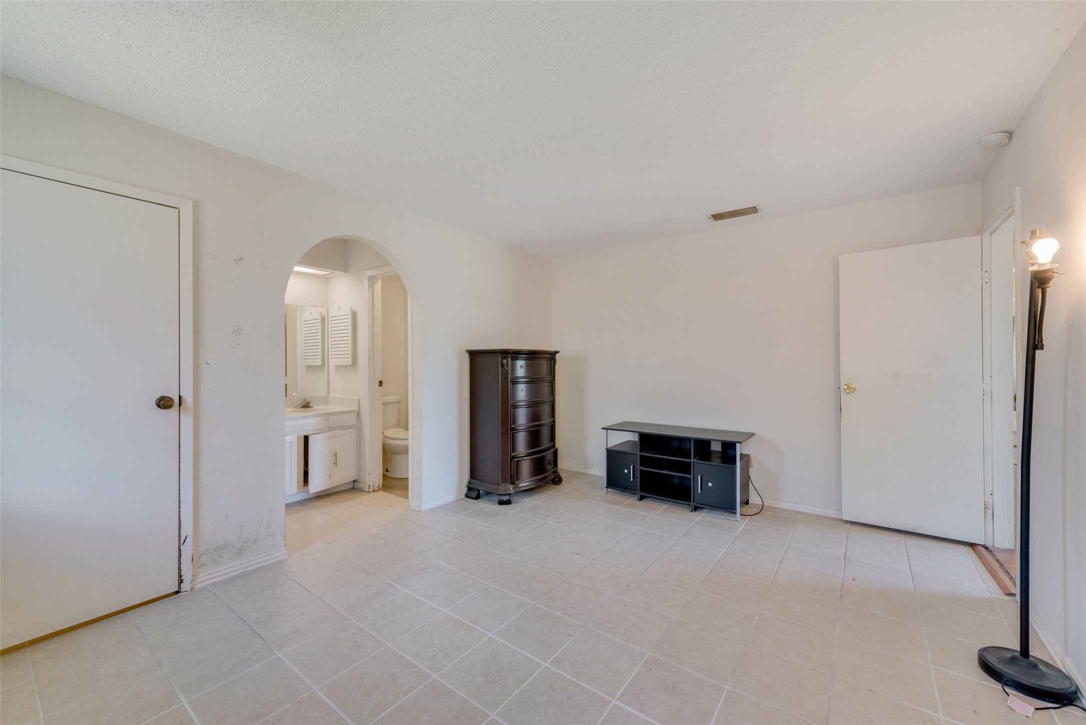 3429 King Arthur Drive