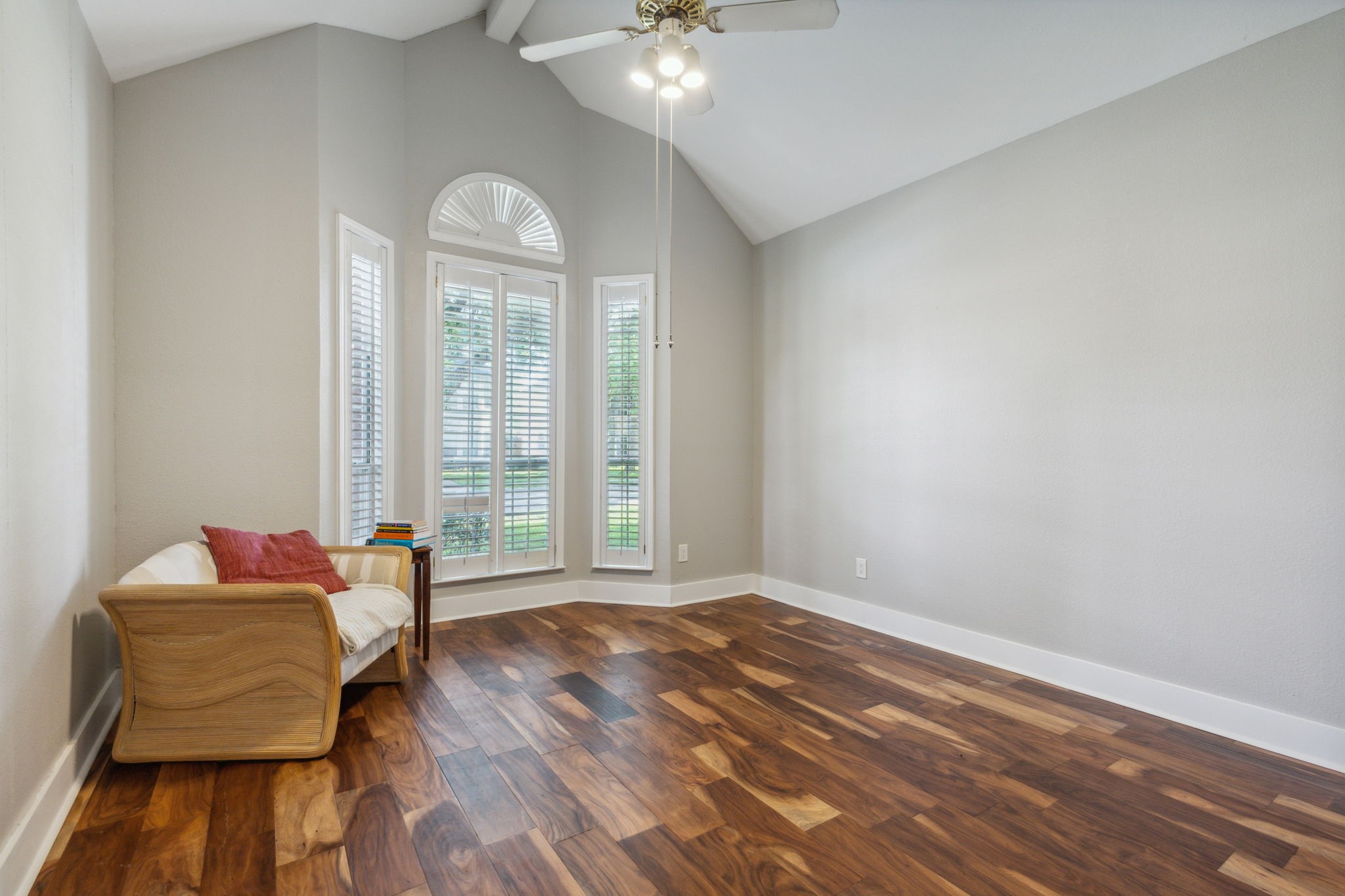 1107 Springfield Lane